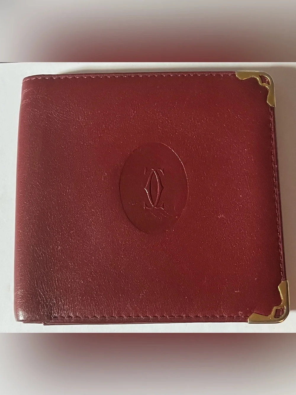 Cartier - Vintage - Classic - Leather Bi-Fold Wallet with Gold Corner Hardware